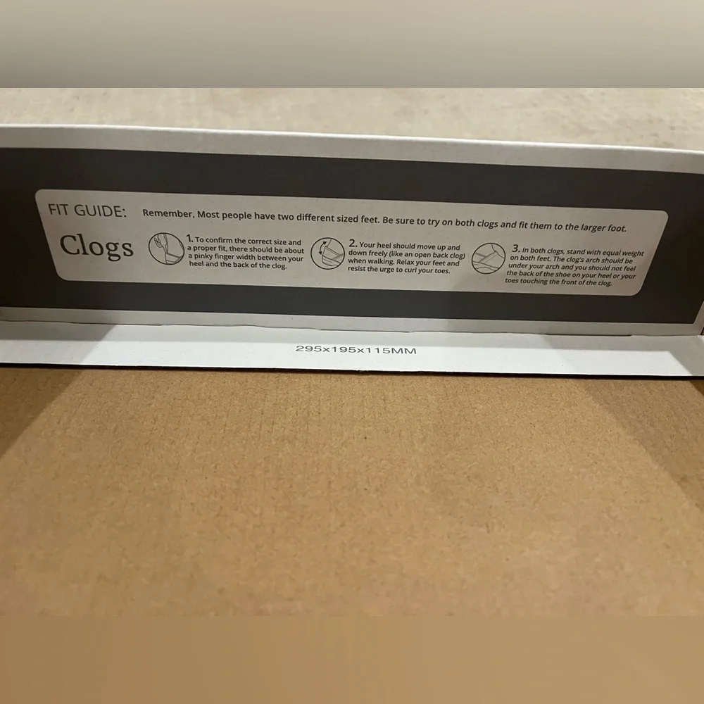 Dansko clogs - Picture 11 of 11